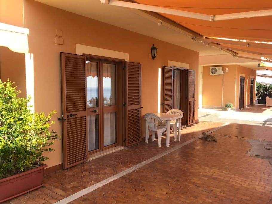 Hébergement de vacances Casa Degli Oleandri Paola